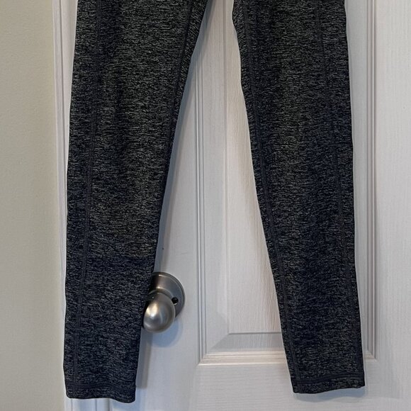 Aerie Chill Play Move Grey Leggings - Picture 2 of 4